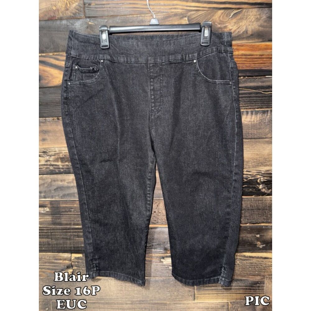 Blair Black Capris